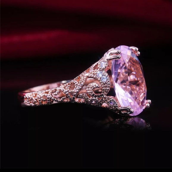 ♡Rose gold plated pink sapphire womens ring♡ - Picture 2 of 6